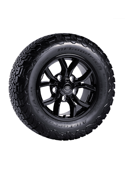 Bowler Defender 18" Alloy Wheel - Black