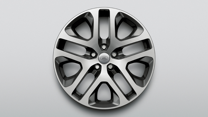 20" Style 5095, 5 split-spoke, Dark Grey Diamond Turned finish